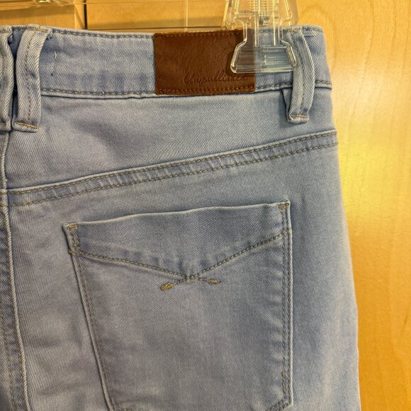 Unpublished Debbie Jean - Picture 4 of 9